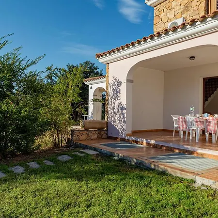 Trilocale Vicino Al Centro Di Apartmán